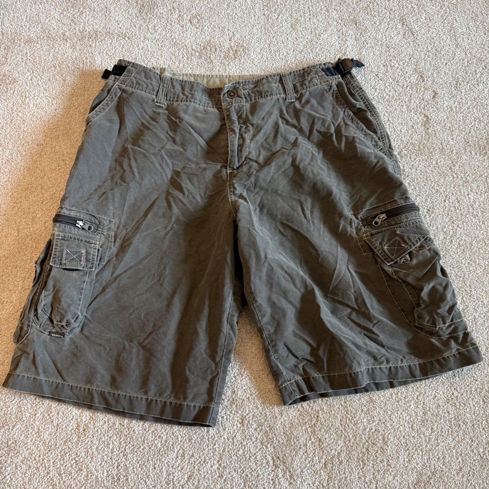 Kuhl Dry Cargo Shorts Mens XL Olive Green Tactical Hiking Webbing Belt Gorpcore‎